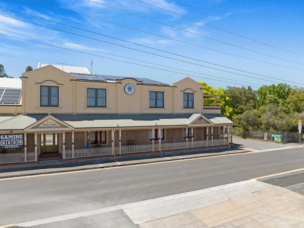 The Tanunda Club Guest Suites Экстерьер фото