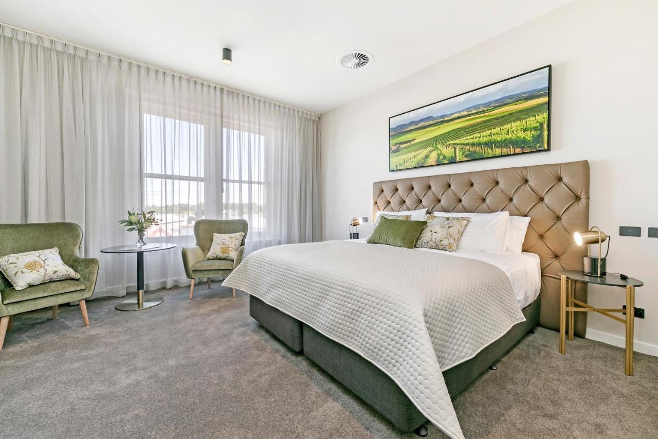The Tanunda Club Guest Suites Экстерьер фото